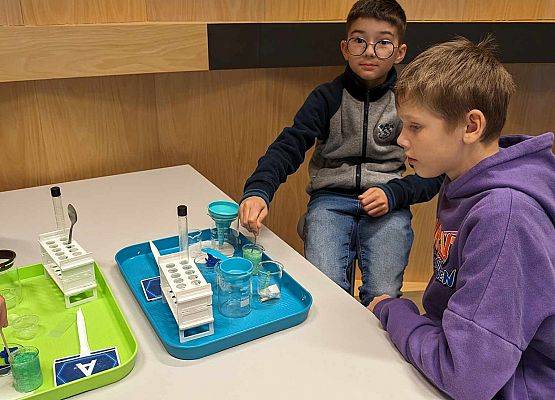 Grafika 27: Pierwsza wyprawa naszych uczniów Centrum Nauki Experyment w Gdyni