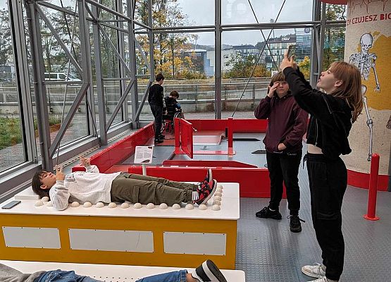 Grafika 28: Pierwsza wyprawa naszych uczniów Centrum Nauki Experyment w Gdyni