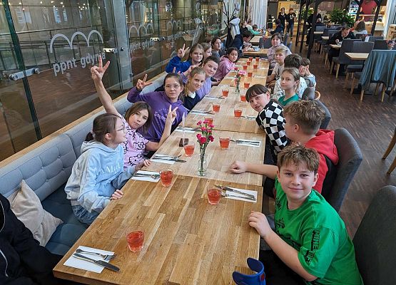 Grafika 42: Pierwsza wyprawa naszych uczniów Centrum Nauki Experyment w Gdyni