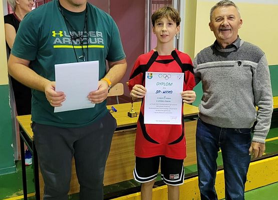 Grafika 2: II miejsce drużyny chłopięcej SP Wicko w unihokeju w zawodach powiatowych w ramach Igrzysk Młodzieży