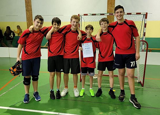 Grafika 3: II miejsce drużyny chłopięcej SP Wicko w unihokeju w zawodach powiatowych w ramach Igrzysk Młodzieży