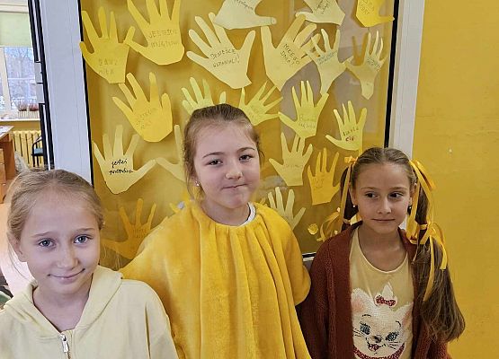 Grafika 2: Obchody Dnia Życzliwości i Pozdrowień w naszej szkole