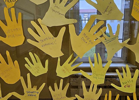 Grafika 1: Obchody Dnia Życzliwości i Pozdrowień w naszej szkole