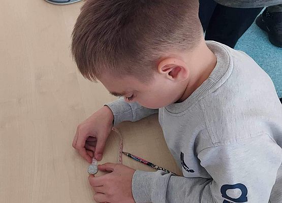 Grafika 24: Uczniowie klasy IVB poznali warsztat pracy historyka