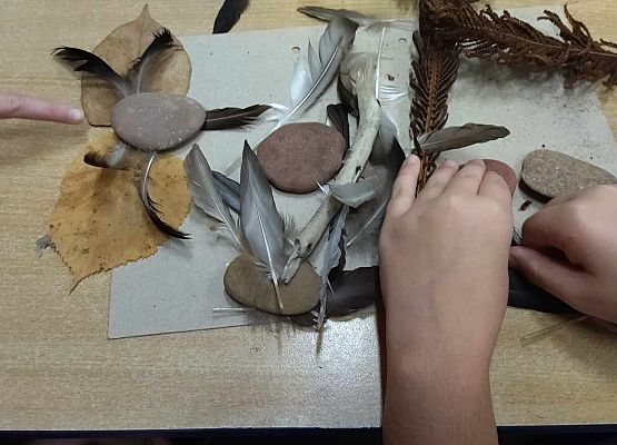 Grafika 12: Ekologiczne i przyrodnicze obchody Dnia Pluszowego Misia w Bibliotece Szkolnej w Wicku