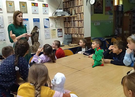 Grafika 20: Ekologiczne i przyrodnicze obchody Dnia Pluszowego Misia w Bibliotece Szkolnej w Wicku