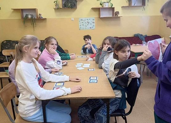 Grafika 4: Świetlicowe wróżby andrzejkowe