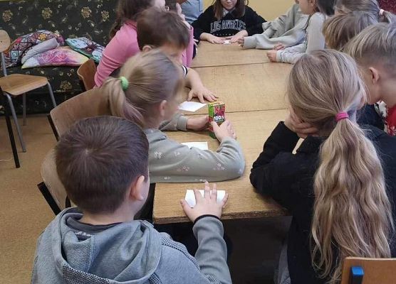 Grafika 20: Świetlicowe wróżby andrzejkowe