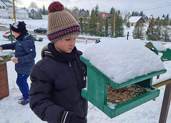 Grafika 8: Nasi uczniowie odwiedzili Ptasie Miasteczko przed szkołą