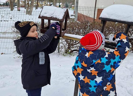 Grafika 15: Nasi uczniowie odwiedzili Ptasie Miasteczko przed szkołą