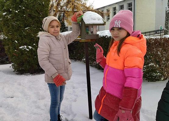 Grafika 16: Nasi uczniowie odwiedzili Ptasie Miasteczko przed szkołą