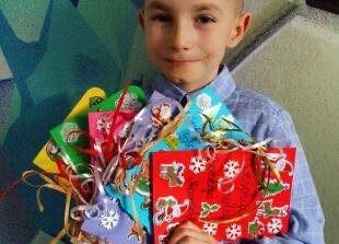 Grafika 4: Nasi uczniowie wysłali kartki świąteczne polskim kombatantom w ramach akcji "Serce za odwagę"