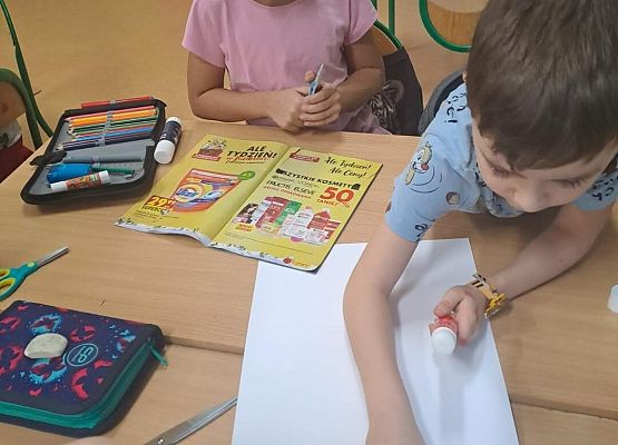 Grafika 4: Klasa Ia bierze udział w Ogólnopolskim Projekcie "Europa i Ja"