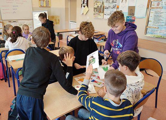 Grafika 8: „…A to polski właśnie!”