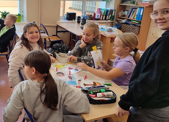 Grafika 9: „…A to polski właśnie!”