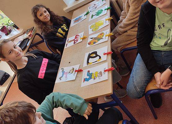 Grafika 12: „…A to polski właśnie!”