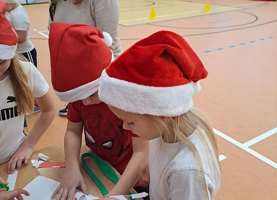 Grafika 5: Turniej Mikołajkowy klas I-III SP Wicko