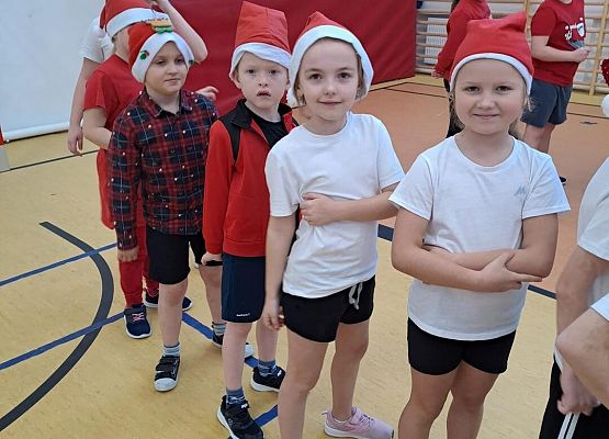 Grafika 12: Turniej Mikołajkowy klas I-III SP Wicko