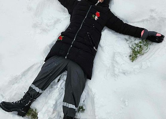 Grafika 19: Uczniowie klasy IIIA odwiedzili szkolne ptasie miasteczko