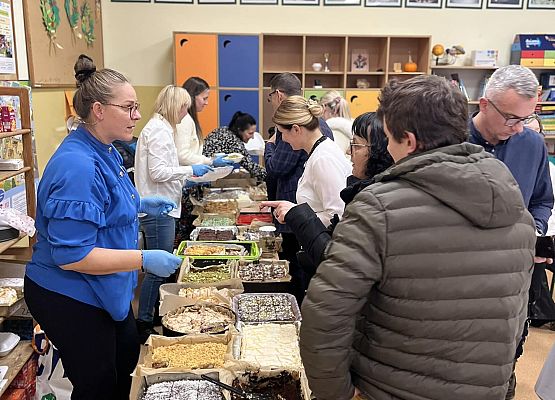 Grafika 20: Mikołajkowe Spotkanie w SP Wicko, 15 grudnia 2023