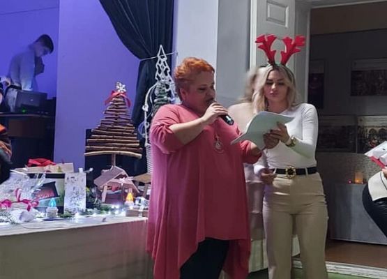 Grafika 21: Mikołajkowe Spotkanie w SP Wicko, 15 grudnia 2023