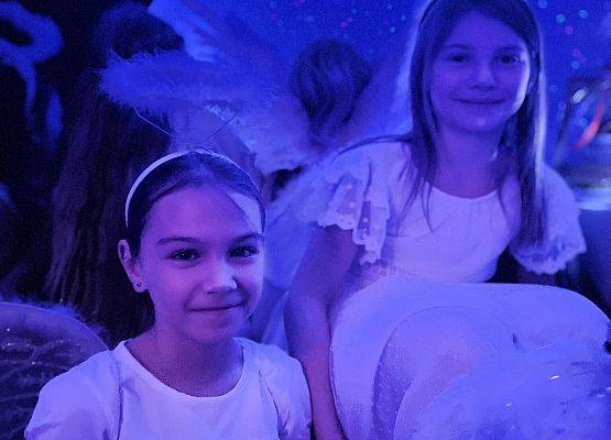 Grafika 26: Mikołajkowe Spotkanie w SP Wicko, 15 grudnia 2023