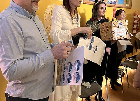 Grafika 33: Mikołajkowe Spotkanie w SP Wicko, 15 grudnia 2023