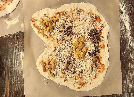 Grafika 12: Pizzę z… kręgielnią  proszę!