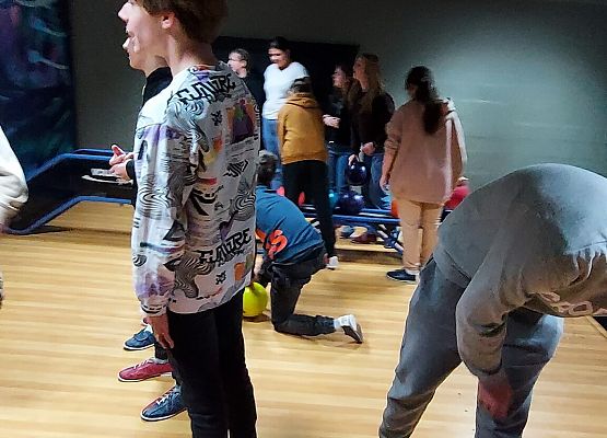 Grafika 14: Pizzę z… kręgielnią  proszę!