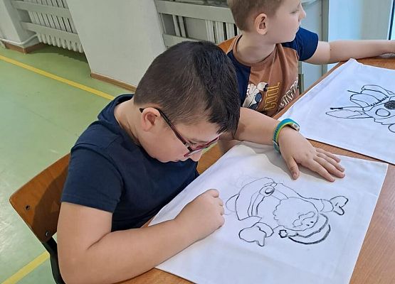 Grafika 28: Warsztaty z ekipą "Sztuka Kuka" z Gdyni