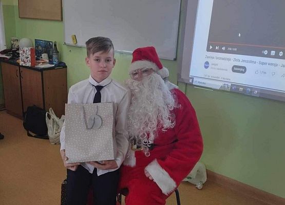 Grafika 9: Klasowa wigilia w IVB