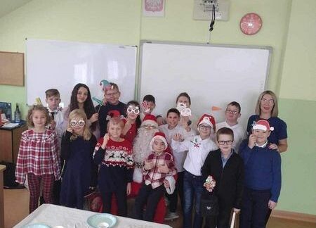 Grafika 12: Klasowa wigilia w IVB