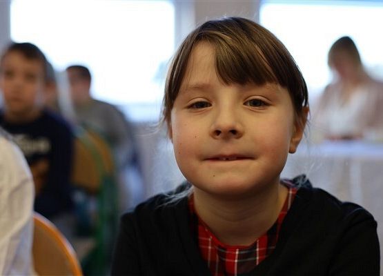 Grafika 5: Nasze uczennice pięknie zaprezentowały się w Gminnym konkursie kolęd i pastorałek w Szczenurzy