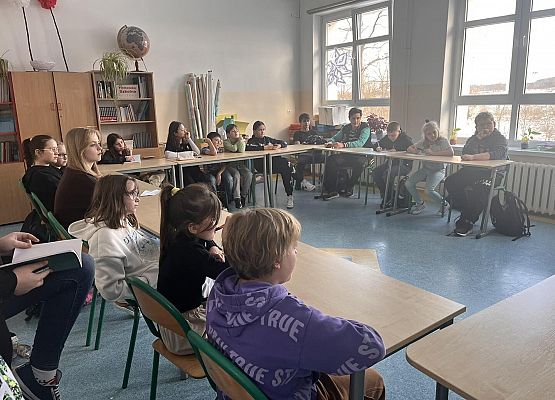 Grafika 2: SU przygotowuje dla uczniów niespodziankę tuż przed feriami zimowymi