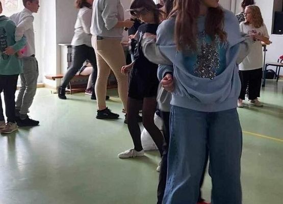 Grafika 20: Bal karnawałowy