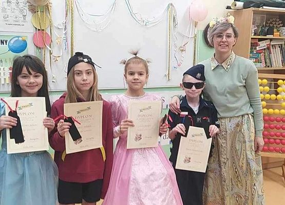 Grafika 4: Podsumowanie projektu "Czytelnicza środa" w kl. IIA