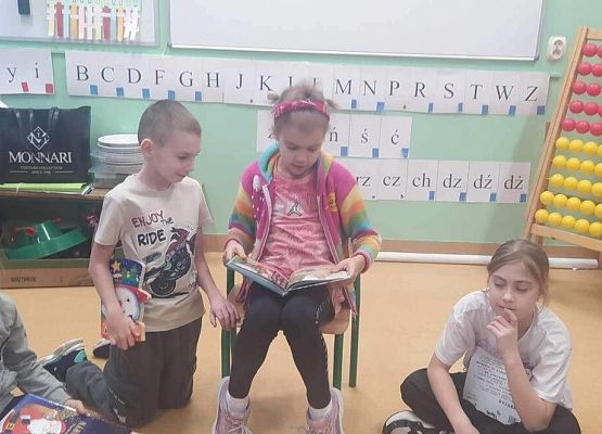 Grafika 5: Podsumowanie projektu "Czytelnicza środa" w kl. IIA