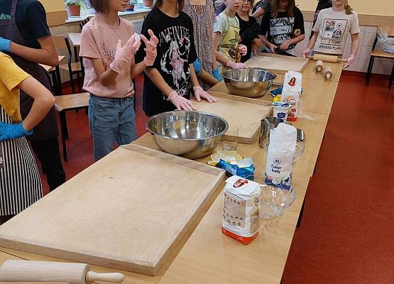 Grafika 4: Ferie zimowe w naszej szkole