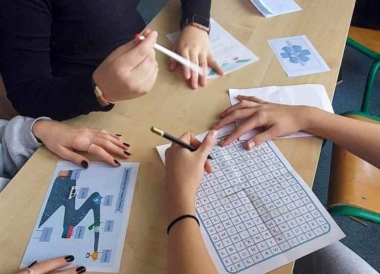 Grafika 7: Ferie zimowe w naszej szkole