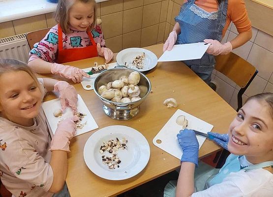 Grafika 20: Ferie zimowe w naszej szkole