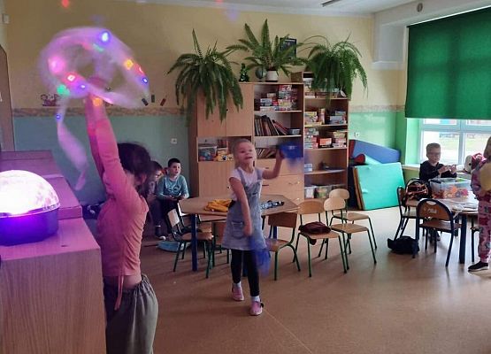 Grafika 37: Ferie zimowe w naszej szkole