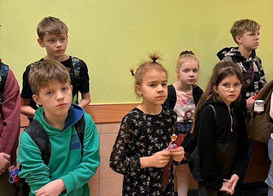 Grafika 1: Uczniowie SP Wicko biorą udział w "MATHMANIE" - wojewódzkim konkursie matematycznym