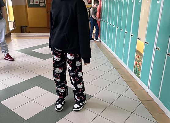 Grafika 24: Dzień Piżamy w szkole w Wicku