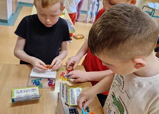 Grafika 5: Obchody Dnia Matematyki