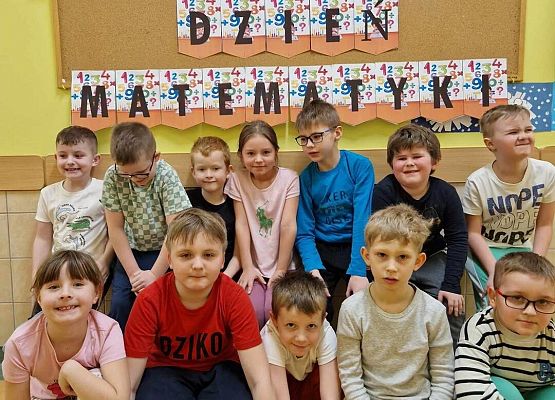 Grafika 18: Obchody Dnia Matematyki