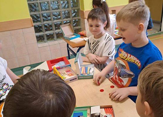 Grafika 27: Obchody Dnia Matematyki