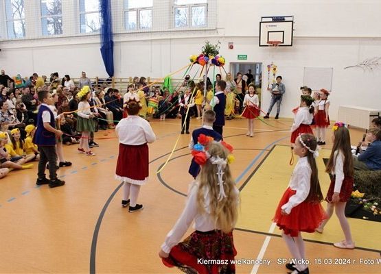 Grafika 40: Kiermasz Wielkanocny