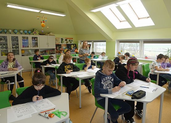 Grafika 6: Międzynarodowy Konkurs Matematyczny „Kangur 2024”