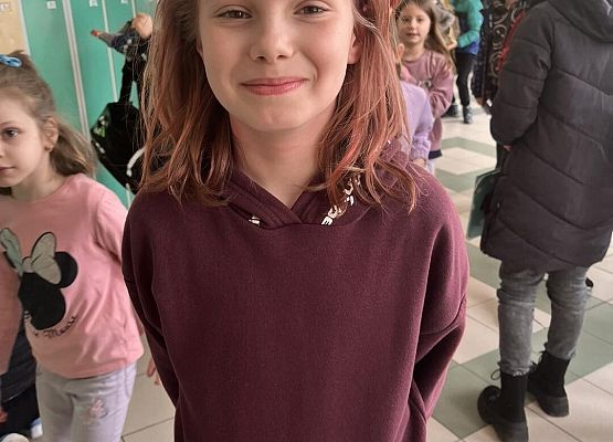 Grafika 14: 20 marca - fotorelacja z Dnia Szalonej Fryzury