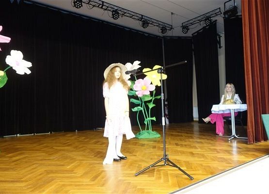 Grafika 2: Nagrody dla naszych recytatorów w kolejnej edycji konkursu recytatorskiego "Wiosna, ach to Ty"